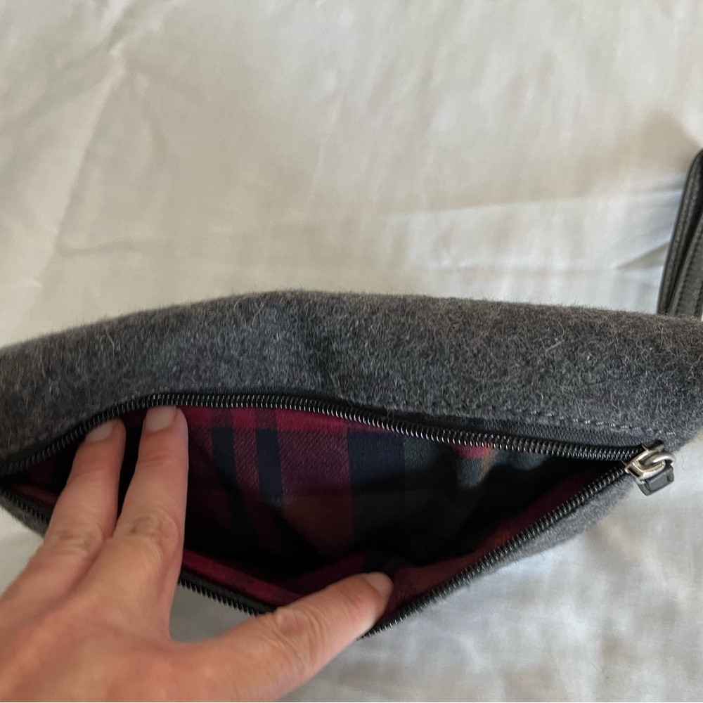 VTG L.L. Bean Small Wool Blend Leather Wristlet Purse Wallet Gray/Black EUC - Picture 3 of 12